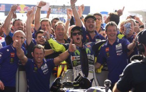 piloto Movistar Yamaha MotoGP Valentino Rossi victoria en GP Rep Argentina._www.pruebautosport.com (3)