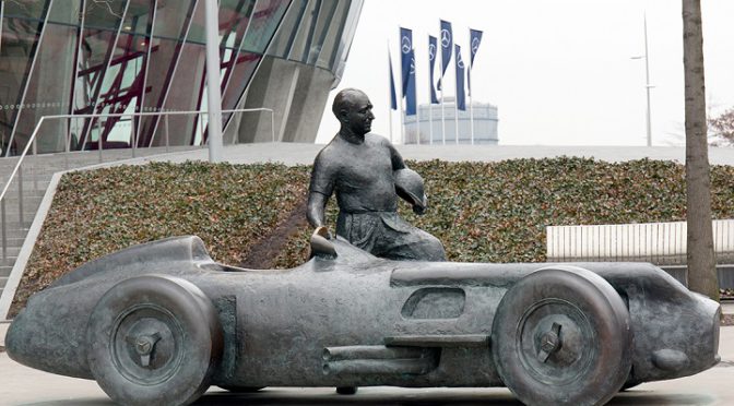 Fangio | Mercedes-Benz | Conmemora los 109 años de su nacimiento
